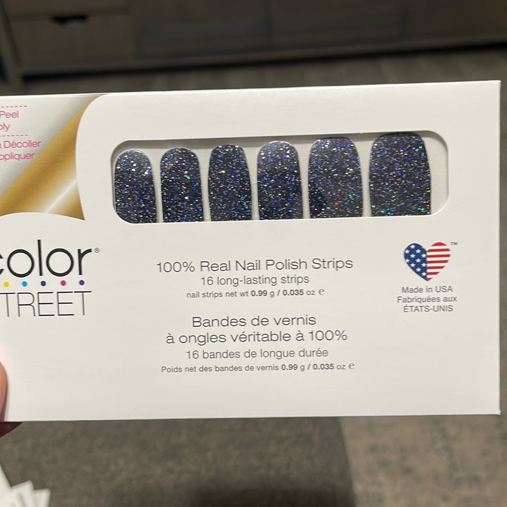 Colorstreet Living the Gleam Nail Polish Strips